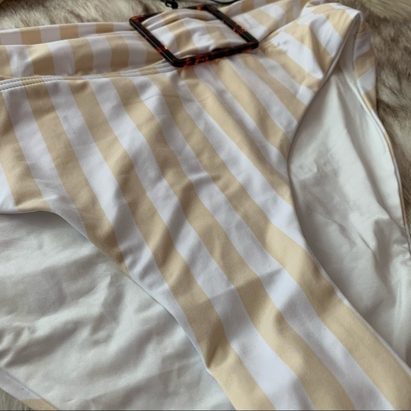 WeWoreWhat Shortbread Buckle Bikini - Picture 7 of 14